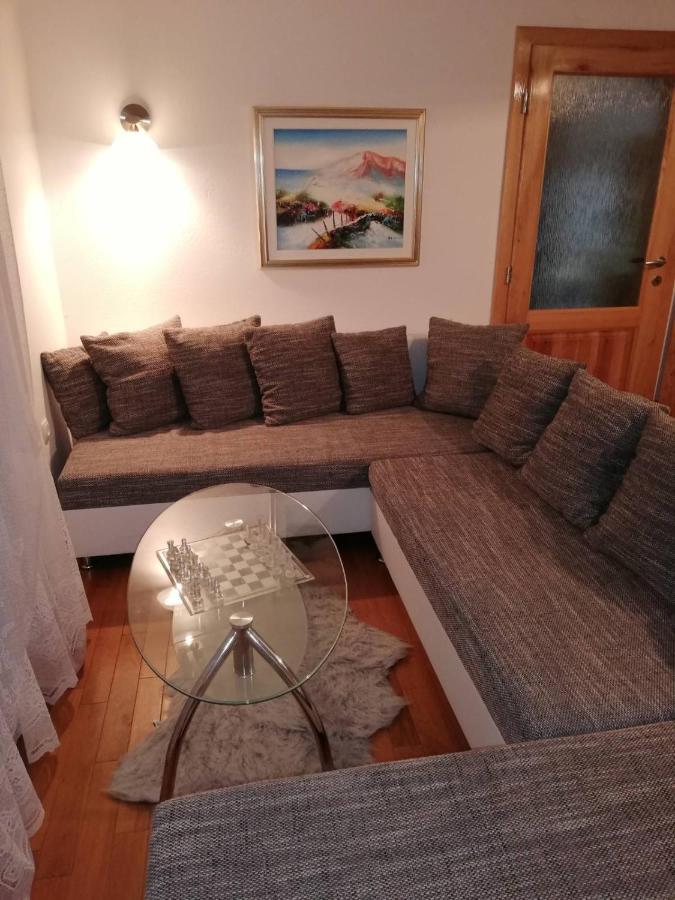 Holiday Home Tin オグリン エクステリア 写真