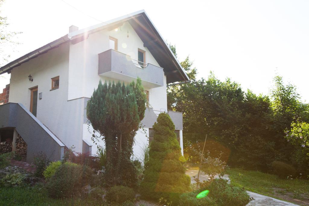 Holiday Home Tin オグリン エクステリア 写真